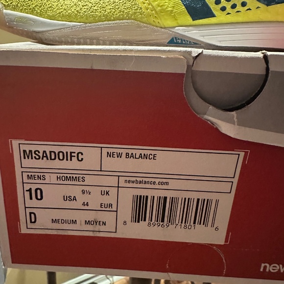 New Balance Indoor Soccer Shoes, Mens Size 10 - Picture 2 of 3